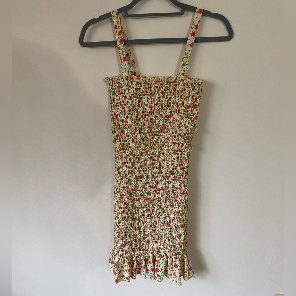 Love Tree Tillys Smocked Bodycon Dress Size M